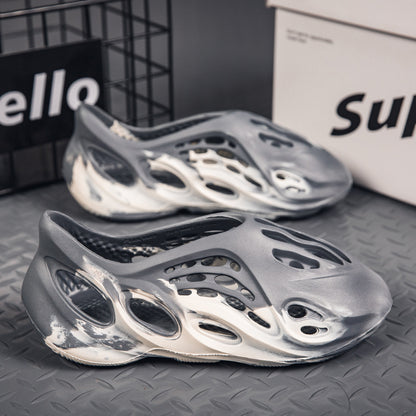 Men's Sandals Korean Camouflage Coconut Hole Shoes Baotou Hollow Large Size Beach Sandals